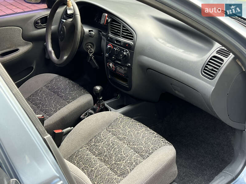 Седан Daewoo Lanos 2008 в Києві