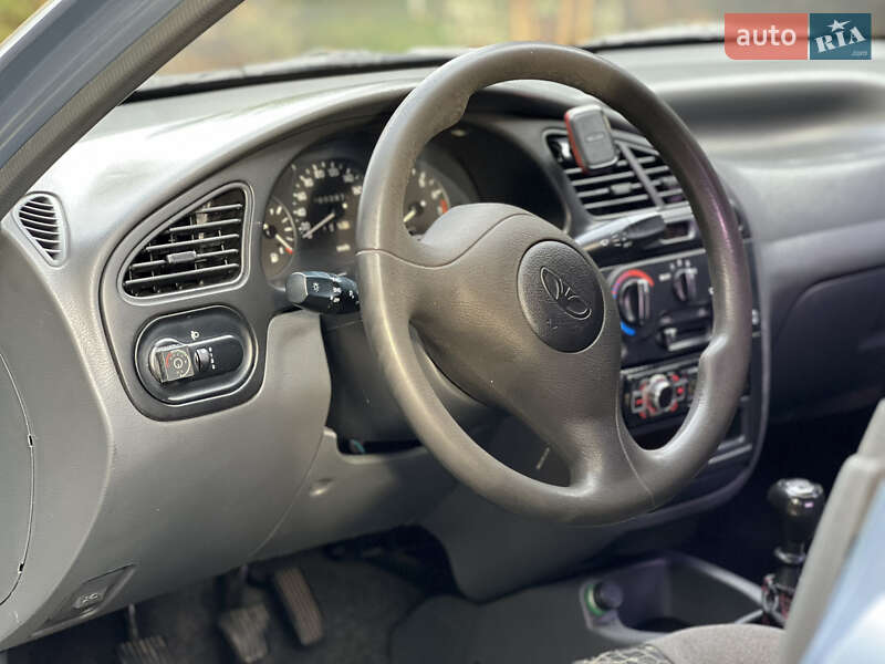 Седан Daewoo Lanos 2008 в Києві