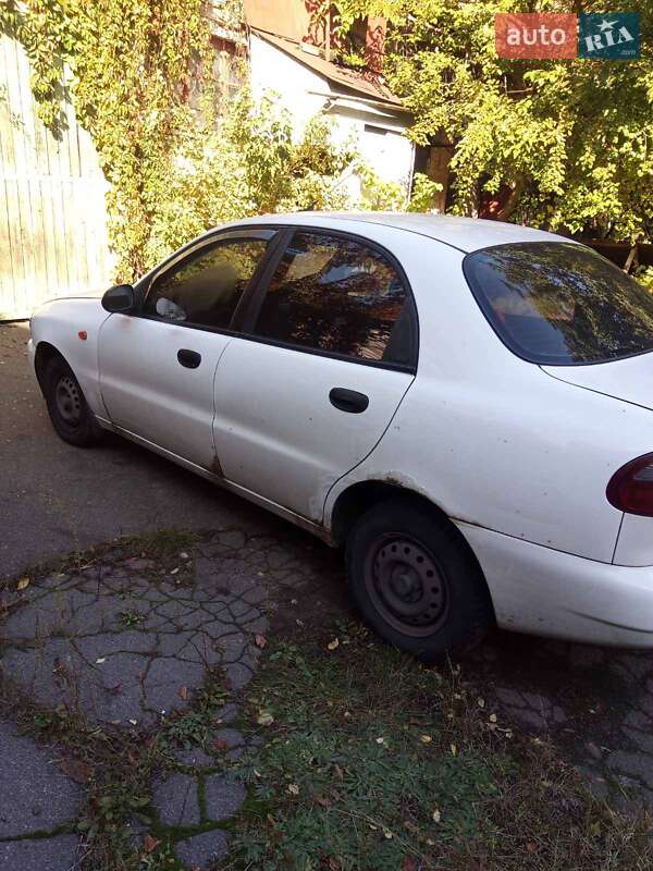 Седан Daewoo Lanos 2005 в Киеве