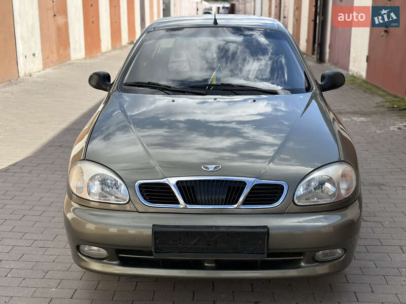 Седан Daewoo Lanos 2004 в Вінниці