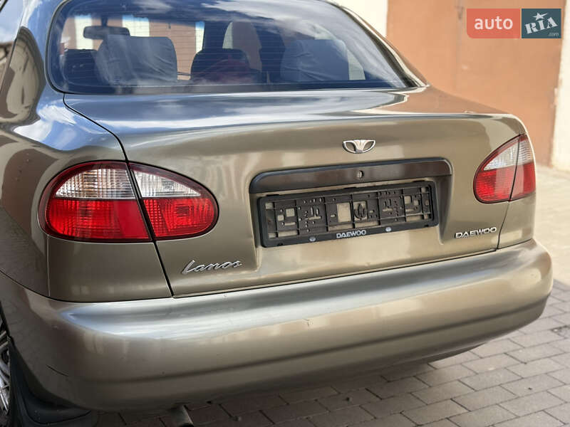 Седан Daewoo Lanos 2004 в Вінниці