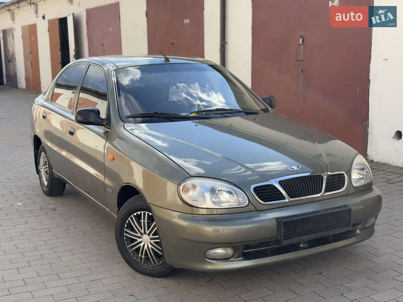 Седан Daewoo Lanos 2004 в Вінниці