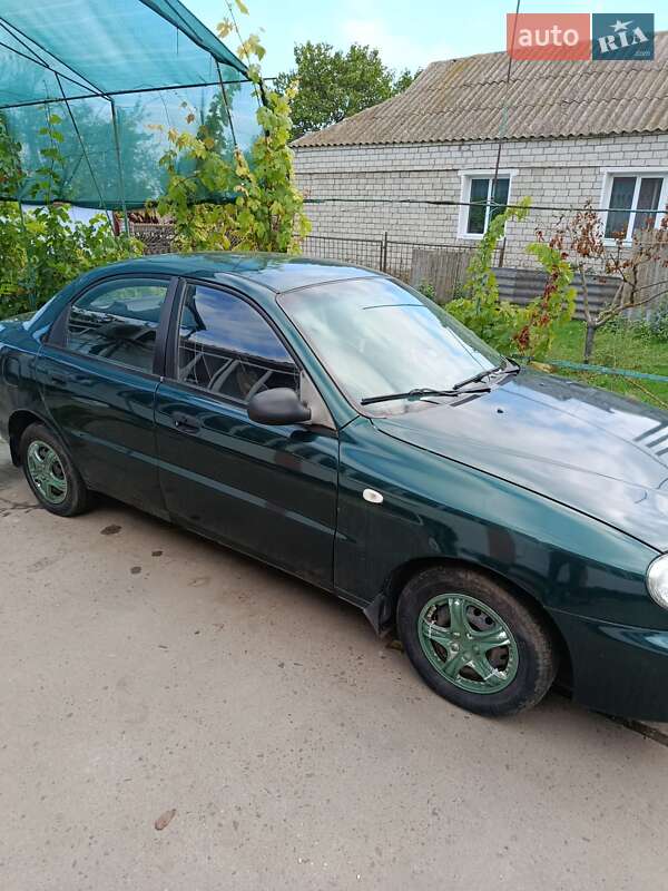 Седан Daewoo Lanos 1998 в Николаеве