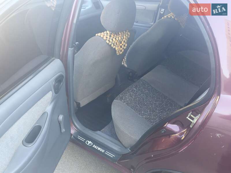 Седан Daewoo Lanos 2011 в Києві