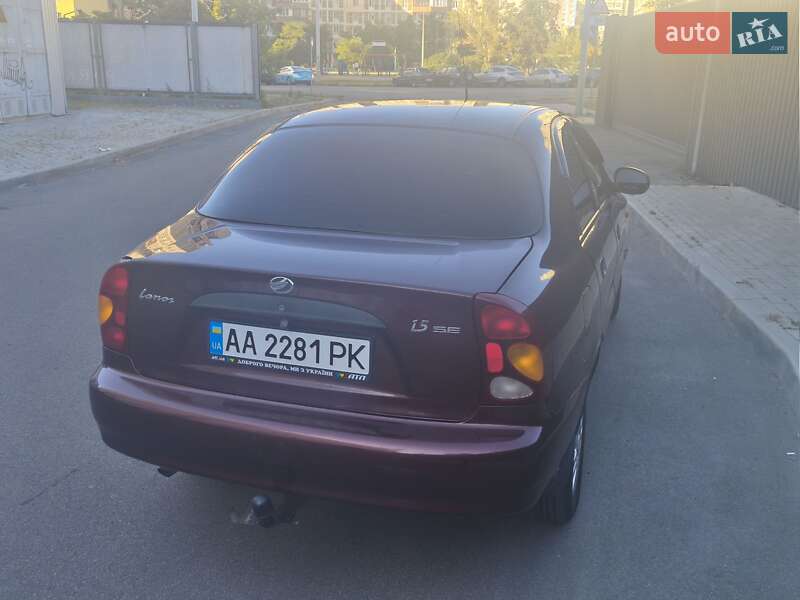 Седан Daewoo Lanos 2011 в Києві