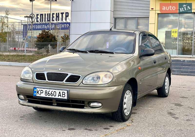 Седан Daewoo Lanos 2004 в Запоріжжі