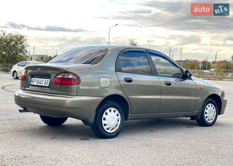 Седан Daewoo Lanos 2004 в Запоріжжі