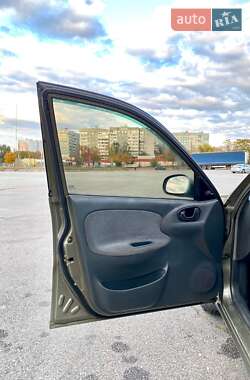 Седан Daewoo Lanos 2004 в 