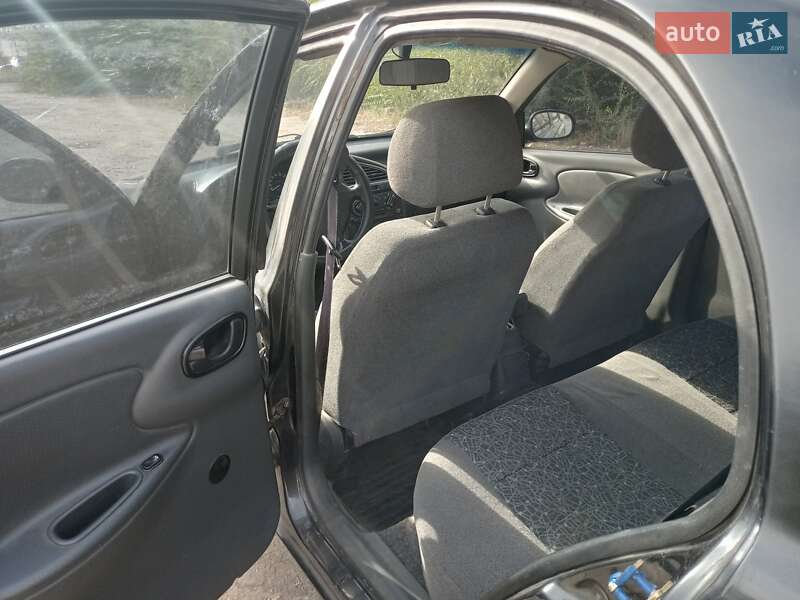 Седан Daewoo Lanos 2008 в Запорожье