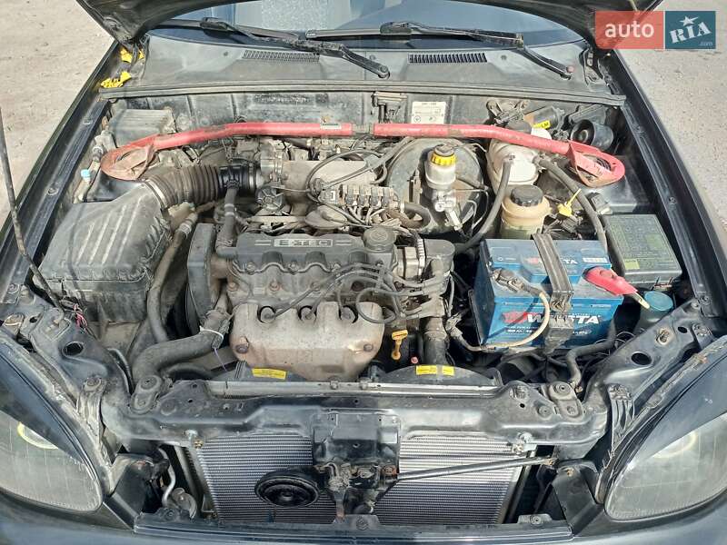 Седан Daewoo Lanos 2008 в Запорожье