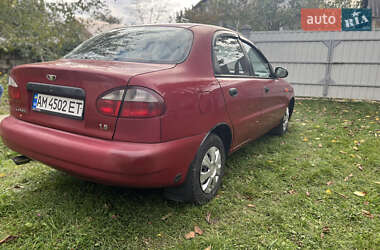 Седан Daewoo Lanos 2000 в 