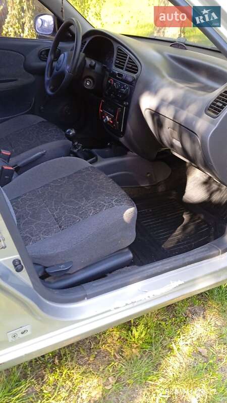 Седан Daewoo Lanos 2006 в Дубно