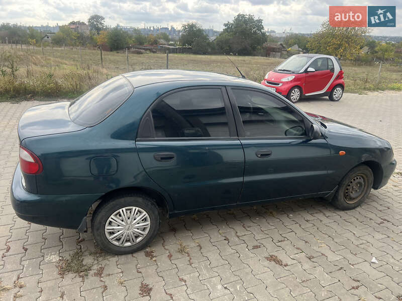 Седан Daewoo Lanos 2002 в Одессе