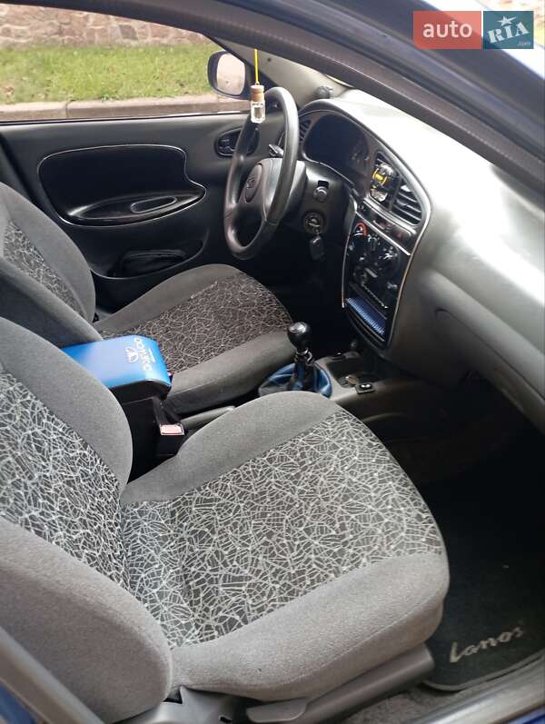 Седан Daewoo Lanos 2008 в Києві