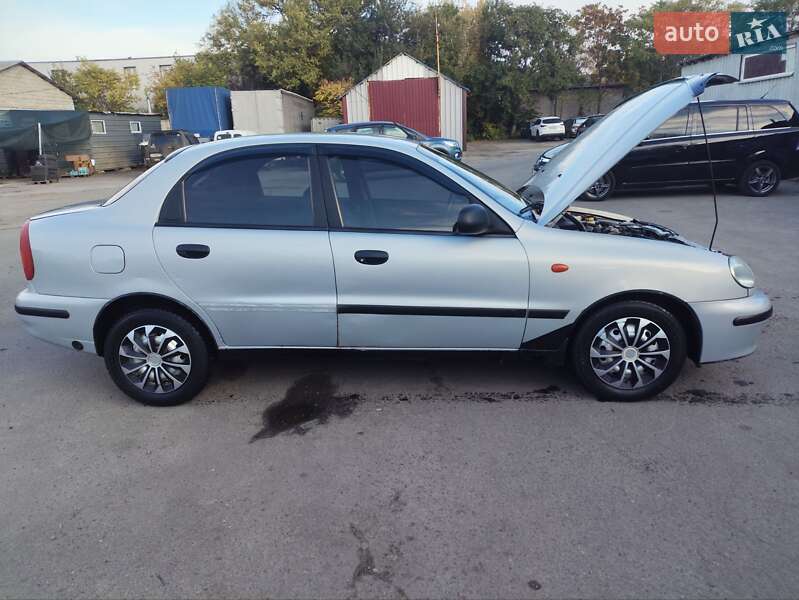 Седан Daewoo Lanos 2011 в Дніпрі