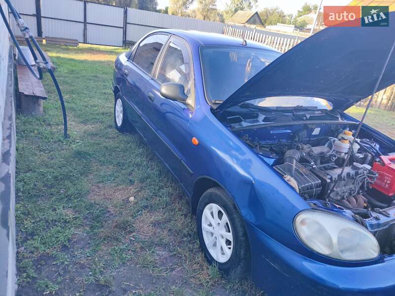 Седан Daewoo Lanos 2005 в Києві