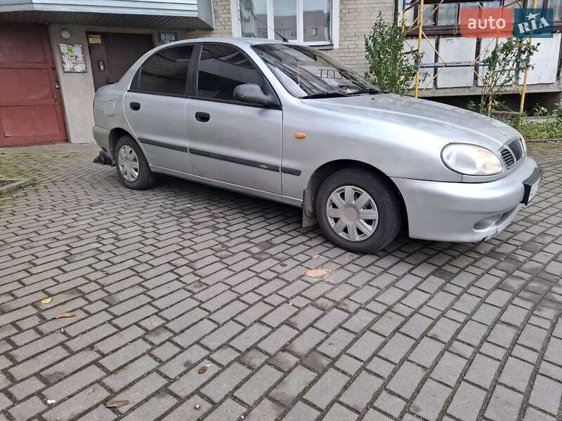 Седан Daewoo Lanos 2008 в Луцьку