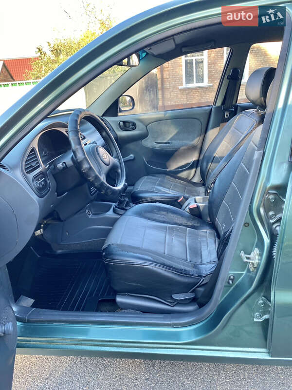 Седан Daewoo Lanos 2006 в Кропивницком