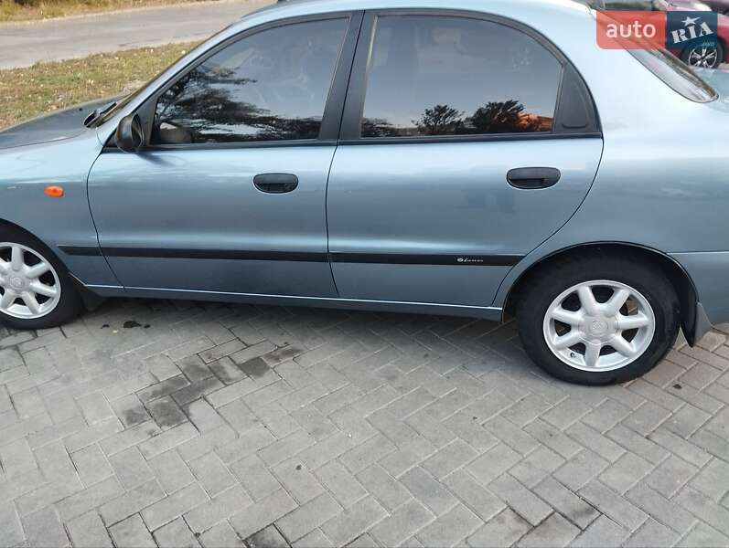 Седан Daewoo Lanos 2008 в Запоріжжі