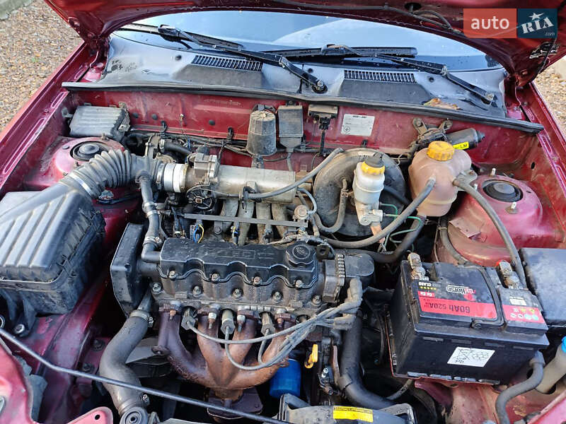 Седан Daewoo Lanos 2004 в Біляївці фото 6 Седан Daewoo Lanos 2004 в Біляївці