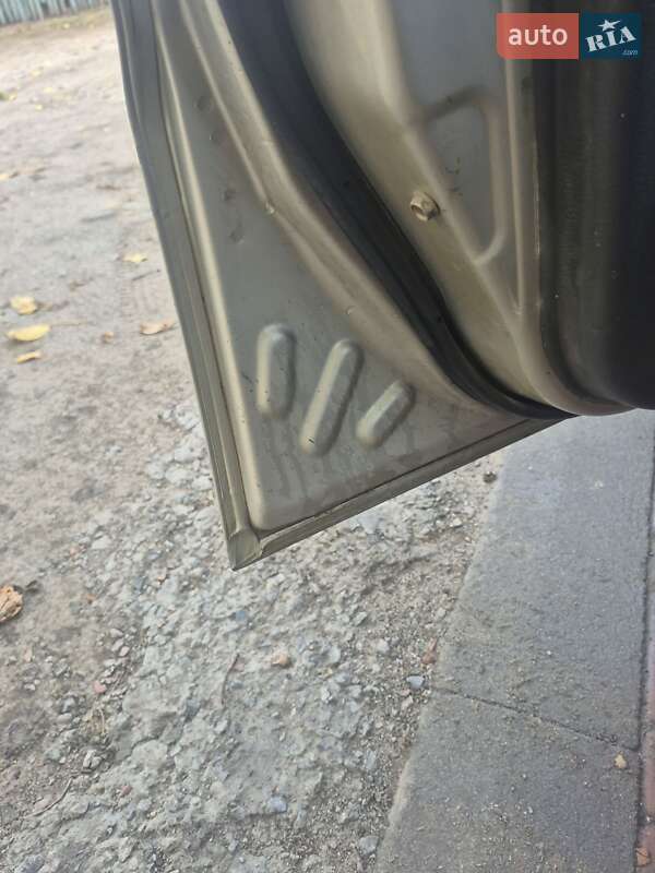 Седан Daewoo Lanos 2003 в Новомосковську