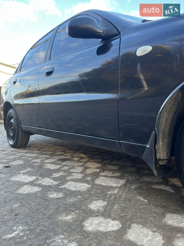 Седан Daewoo Lanos 2006 в Львові