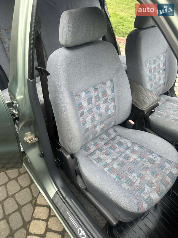 Седан Daewoo Lanos 2009 в Чернівцях фото 23 Седан Daewoo Lanos 2009 в Чернівцях