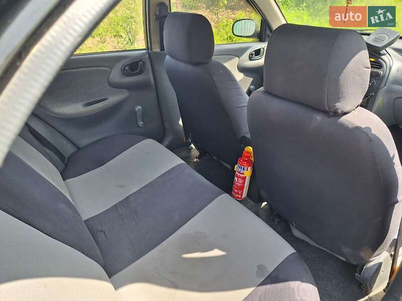 Седан Daewoo Lanos 2008 в Баре