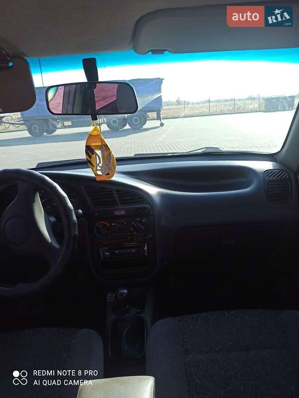 Седан Daewoo Lanos 2007 в Новомосковську