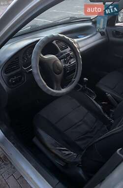 Седан Daewoo Lanos 2003 в  фото 5 Седан Daewoo Lanos 2003 в