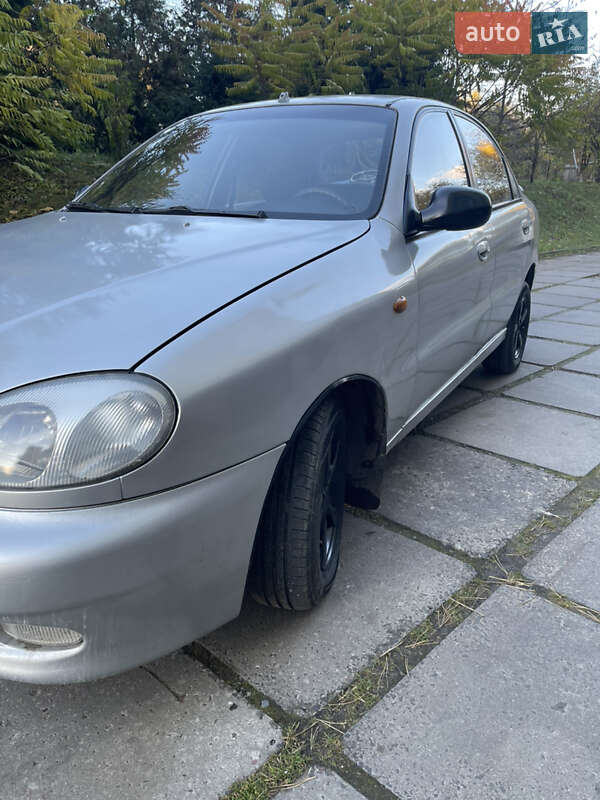 Седан Daewoo Lanos 2002 в Львові фото 5 Седан Daewoo Lanos 2002 в Львові