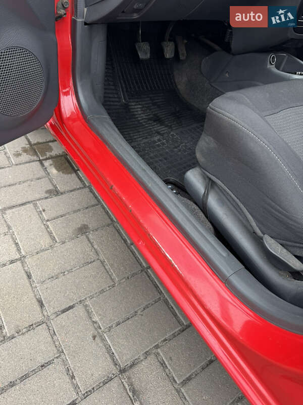 Седан Daewoo Lanos 2008 в Полтаві