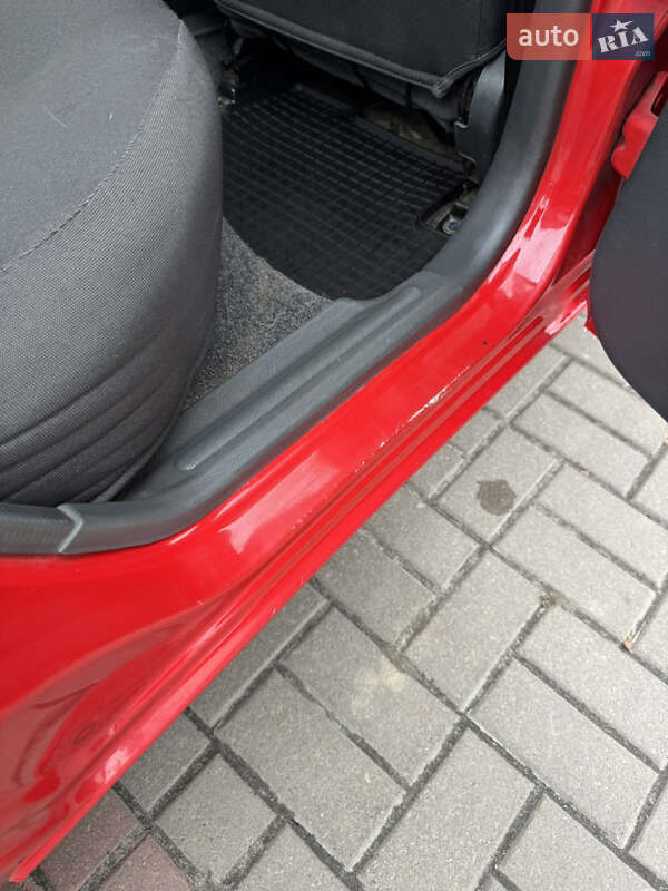 Седан Daewoo Lanos 2008 в Полтаві