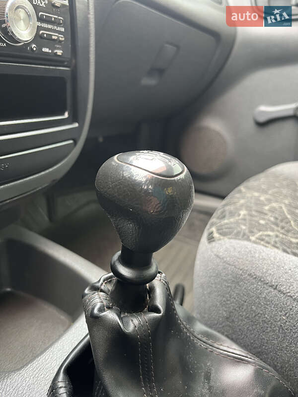 Седан Daewoo Lanos 2008 в Харькове