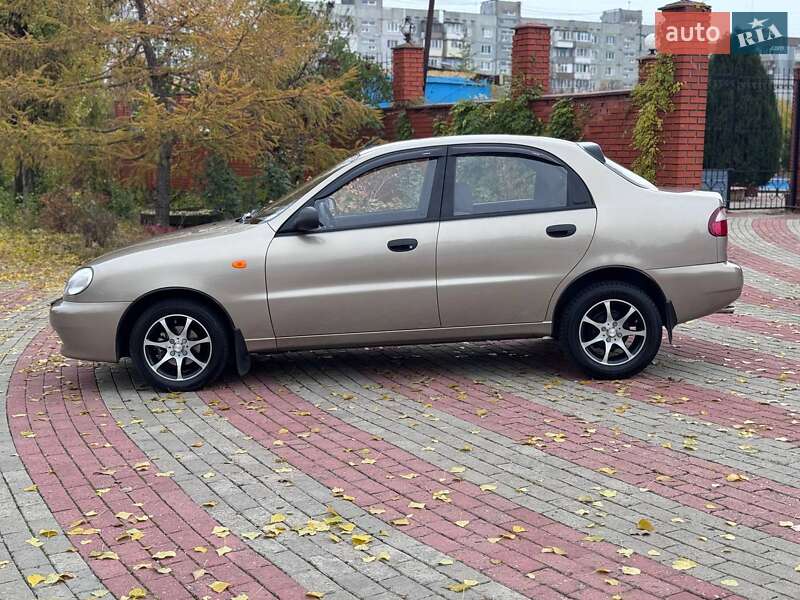 Седан Daewoo Lanos 2008 в Запорожье