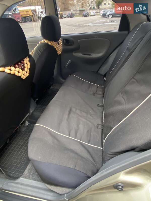 Седан Daewoo Lanos 2007 в Киеве