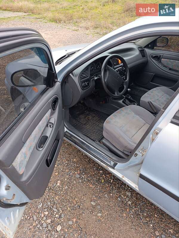 Седан Daewoo Lanos 2005 в Кривом Роге