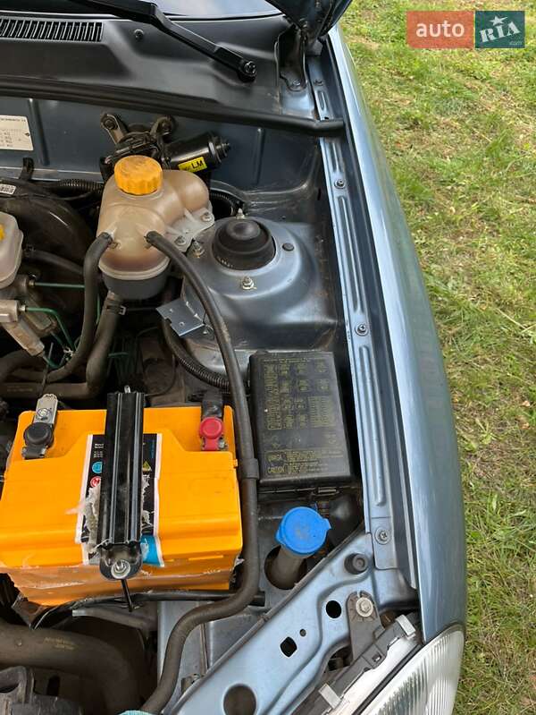 Седан Daewoo Lanos 2008 в Миргороде