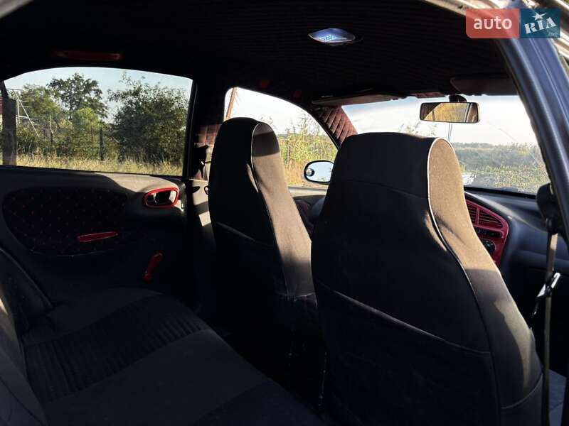 Седан Daewoo Lanos 2006 в Новомосковську