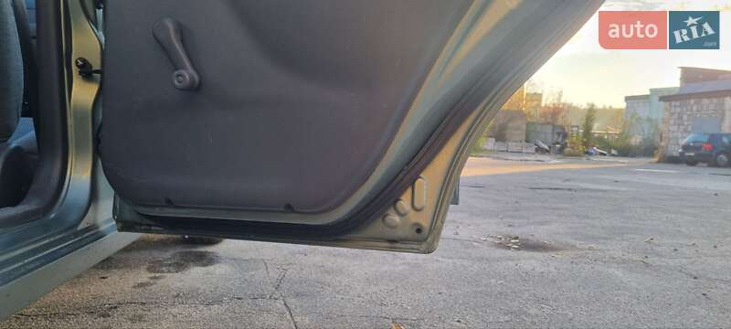 Седан Daewoo Lanos 2005 в Киеве фото 14 Седан Daewoo Lanos 2005 в Киеве