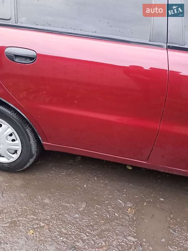 Седан Daewoo Lanos 2006 в Ровно фото 4 Седан Daewoo Lanos 2006 в Ровно