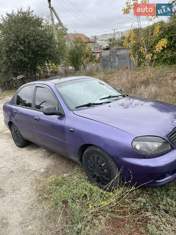 Седан Daewoo Lanos 1998 в Запорожье