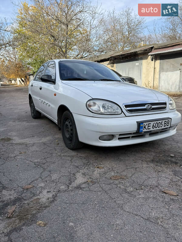 Седан Daewoo Lanos 2006 в Днепре