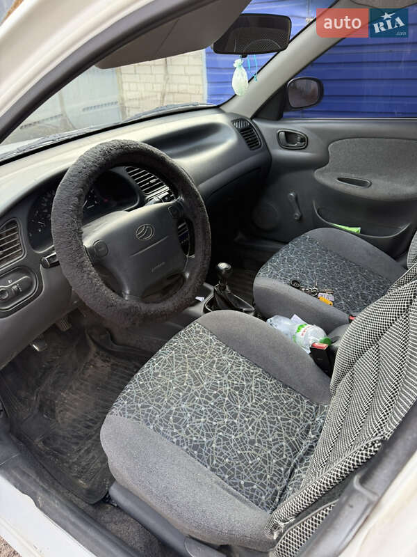 Седан Daewoo Lanos 2006 в Днепре