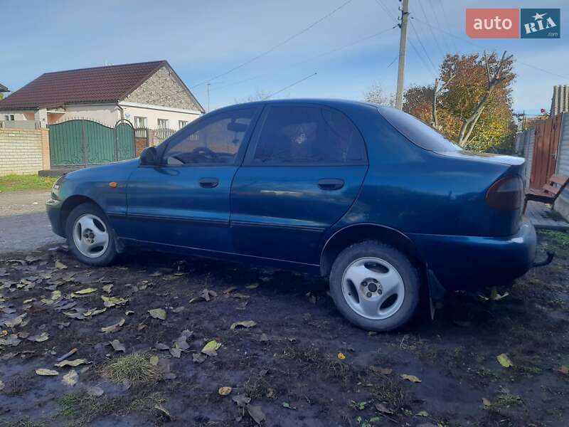 Седан Daewoo Lanos 2007 в Краснограді
