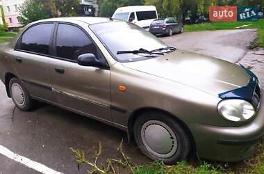 Седан Daewoo Lanos 2004 в Умані