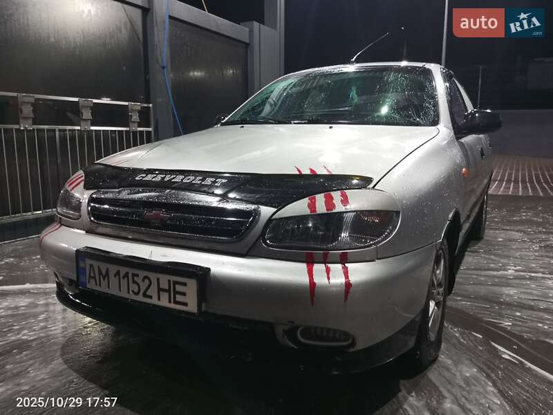 Седан Daewoo Lanos 2006 в Житомире