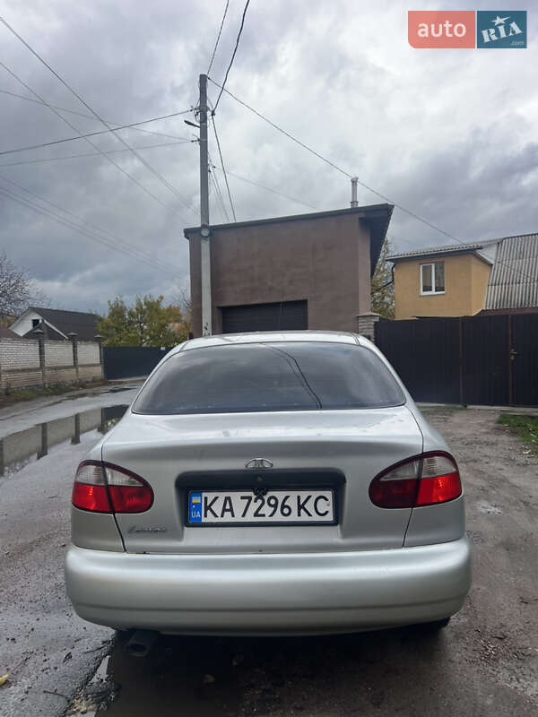 Седан Daewoo Lanos 2005 в Киеве