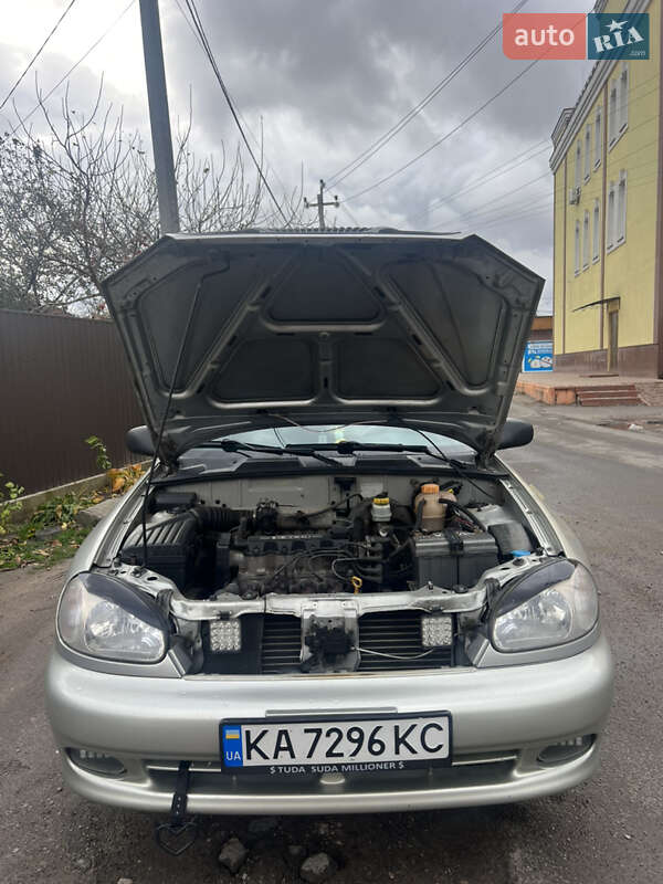 Седан Daewoo Lanos 2005 в Киеве