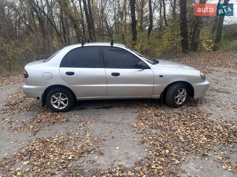 Седан Daewoo Lanos 1998 в Кременчуге